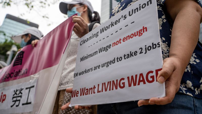 NextImg:One of the world's most expensive cities raises minimum wage ... by 32 cents | CNN Business