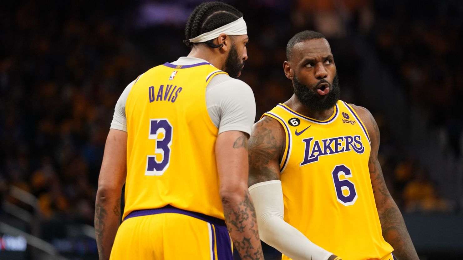 Los Angeles Lakers take Game 1 of heavyweight series against defending  champion Golden State Warriors
