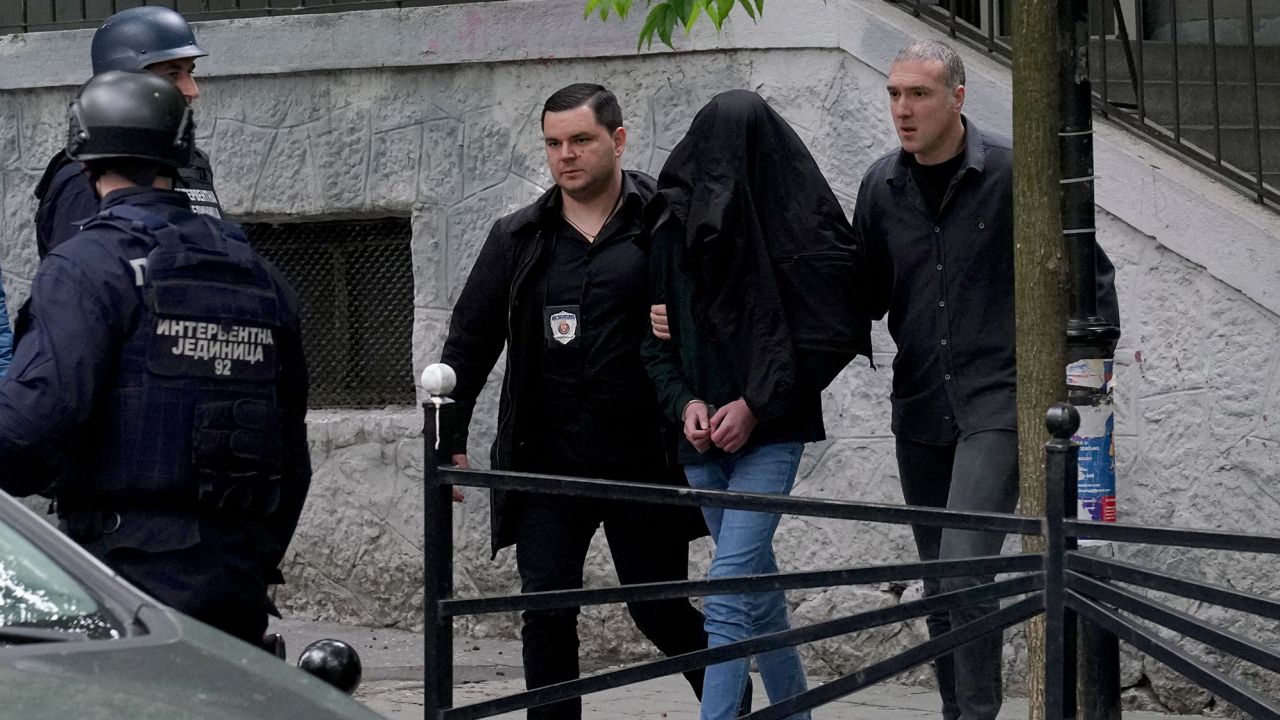 13y/o school shooter kills 8 children and a security guard in Belgrade, Serbia