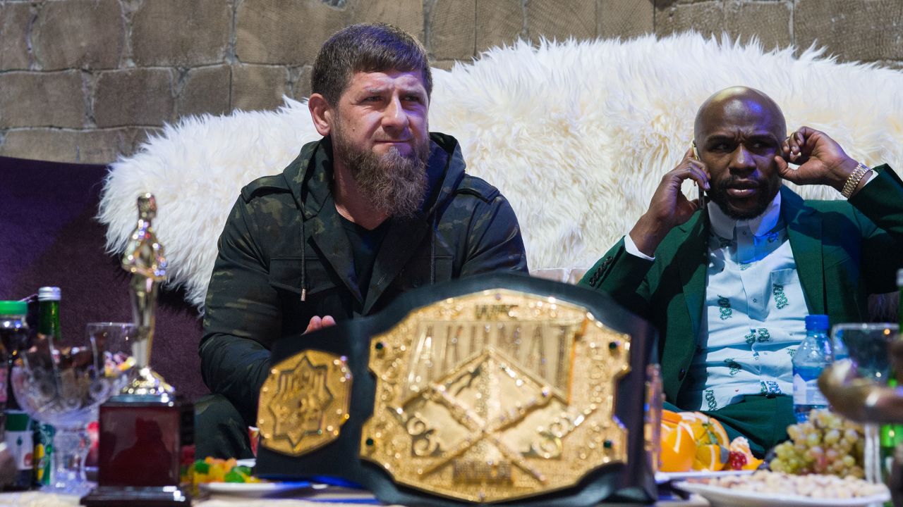 Kadyrov sits with Mayweather Jr..