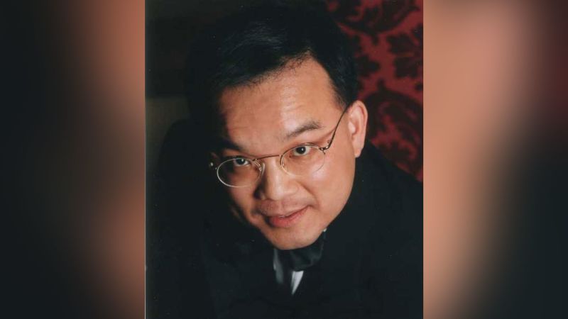 NextImg:Canadian man charged with aiding suicide by selling lethal substance online | CNN