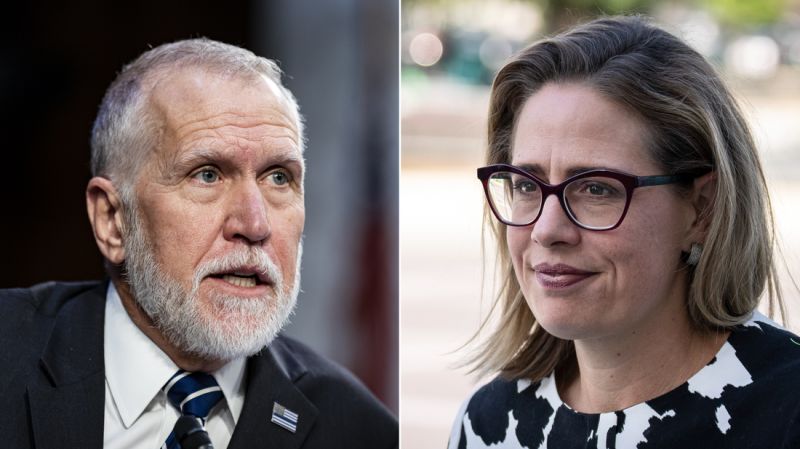 NextImg:Bipartisan team introduces narrow immigration bill ahead of expiration of Covid-era border policy | CNN Politics