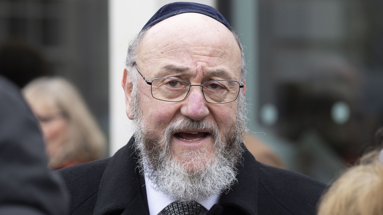 Chief Rabbi Ephraim Mirvis said he will play a role in the coronation.