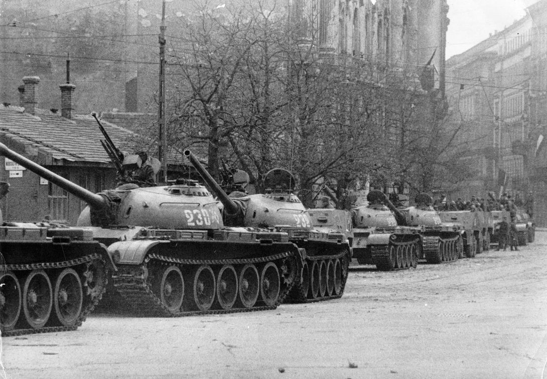 Soviet T-54/T-55 tanks form a threatening ring round the Parliament buildings in Hungary on November 12, 1956.