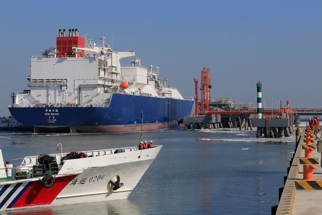 A port in the Chinese city of Tianjin receives liquefied natural gas (LNG) cargo from Australia in February 2018.