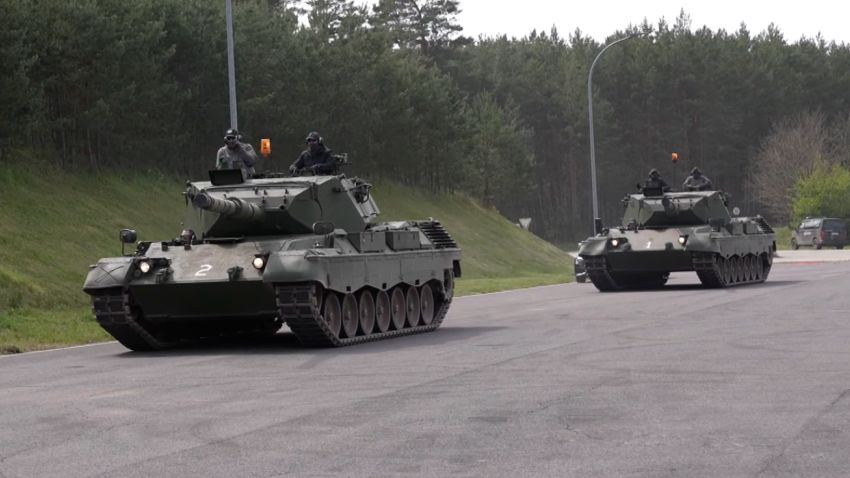 ukraine training tanks germany vpx