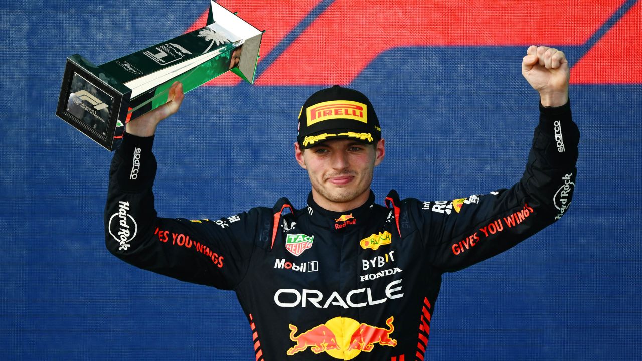 Warmte Hilarisch steenkool Max Verstappen ignores boos during statement win in Miami GP | CNN