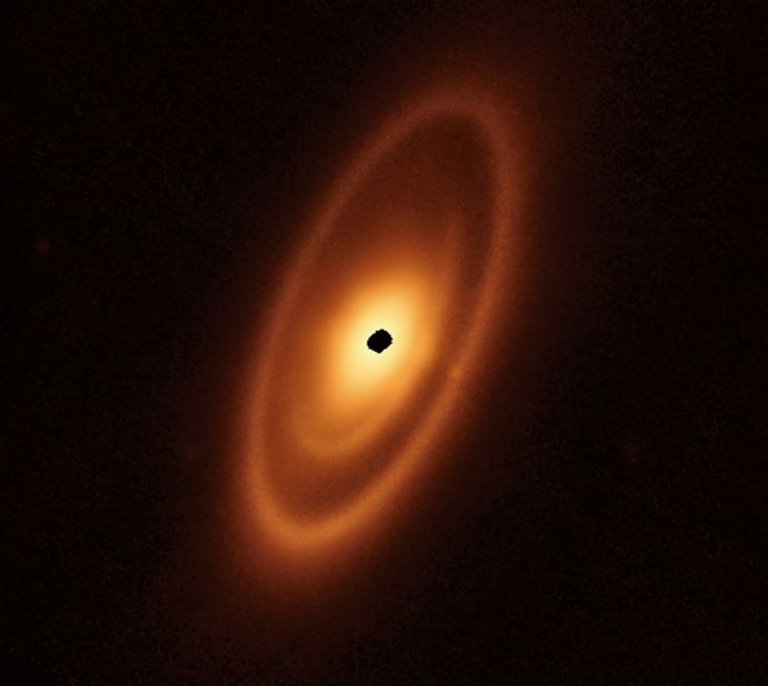 Dusty rings surround Fomalhaut, a young star outside of our solar system that's 25 light-years from Earth.
