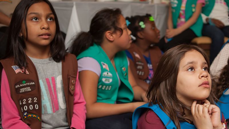 NextImg:This Girl Scout troop sells cookies to support girls experiencing homelessness | CNN Business