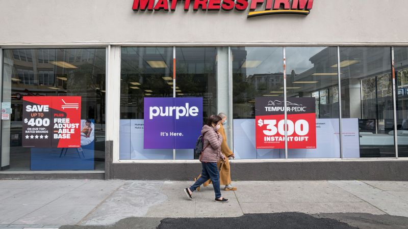 NextImg:Tempur Sealy to buy Mattress Firm for $4 billion | CNN Business