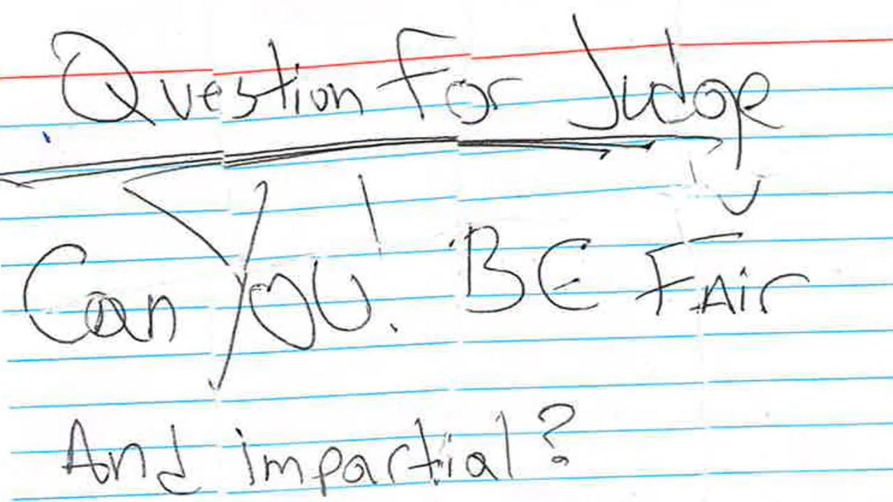 A note from the defense table during the Proud Boys seditious conspiracy trial.