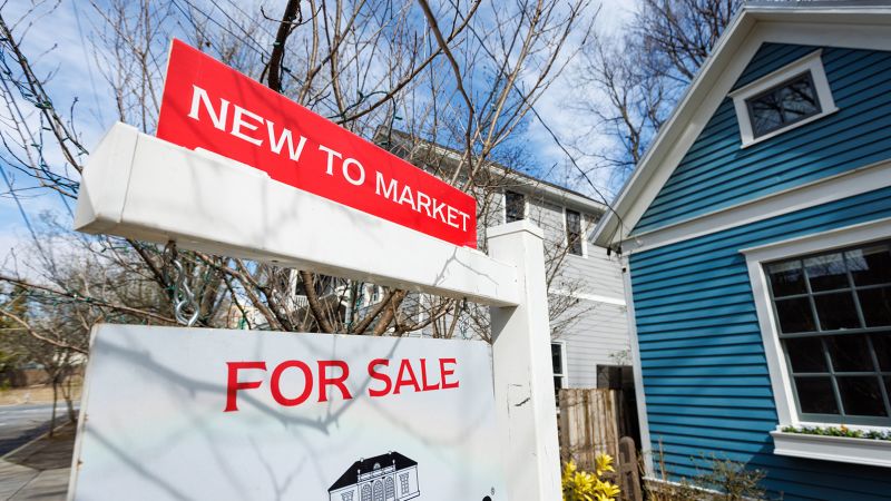 NextImg:This house just got 25 offers. But, yes, the market is still cooling | CNN Business