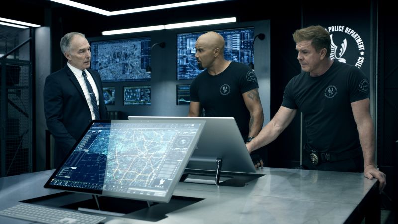 NextImg:The resurrection of 'S.W.A.T.' demonstrates how TV fans still hold sway | CNN
