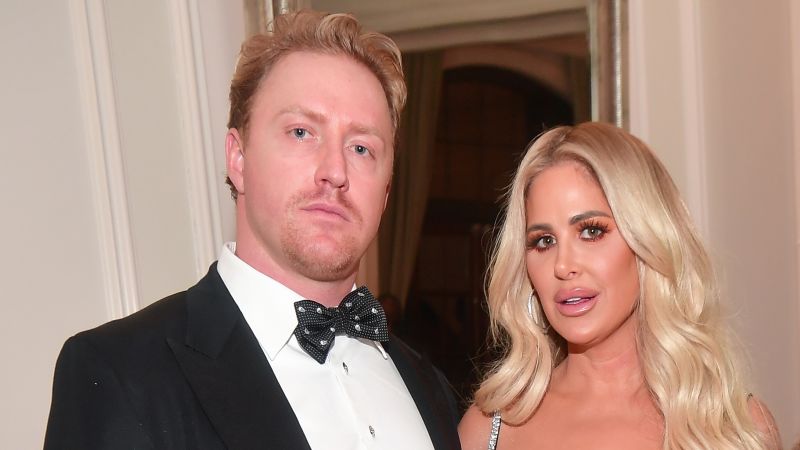 NextImg:Andy Cohen says he's 'very surprised' by Kim Zolciak and Kroy Biermann's split | CNN