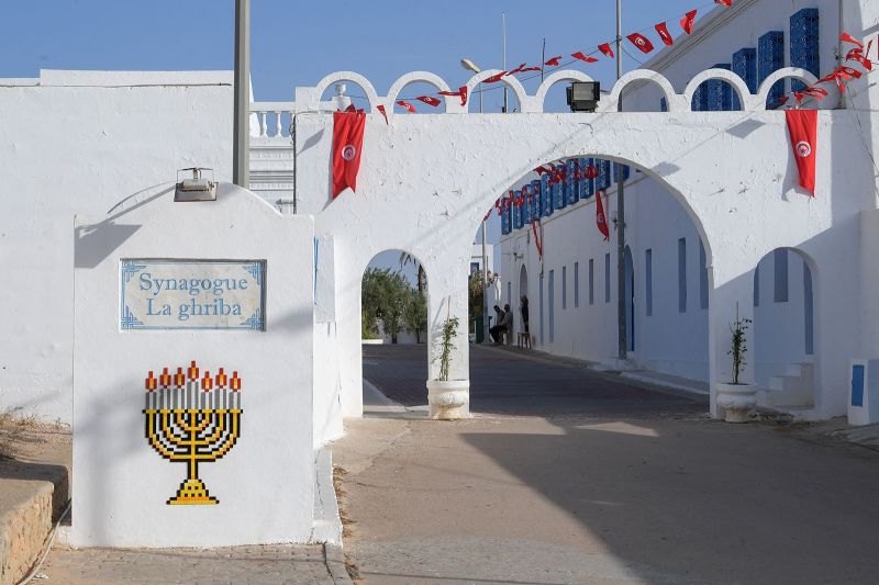 Tunisia synagogue attack: Five dead on island of Djerba | CNN