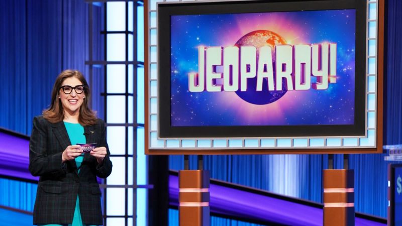 NextImg:'Jeopardy!' backlash after contestants mispronounce answer | CNN