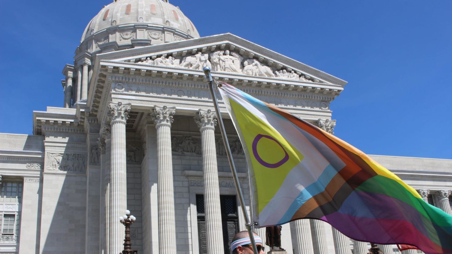 Missouri lawmakers pass genderaffirming care ban for minors and anti