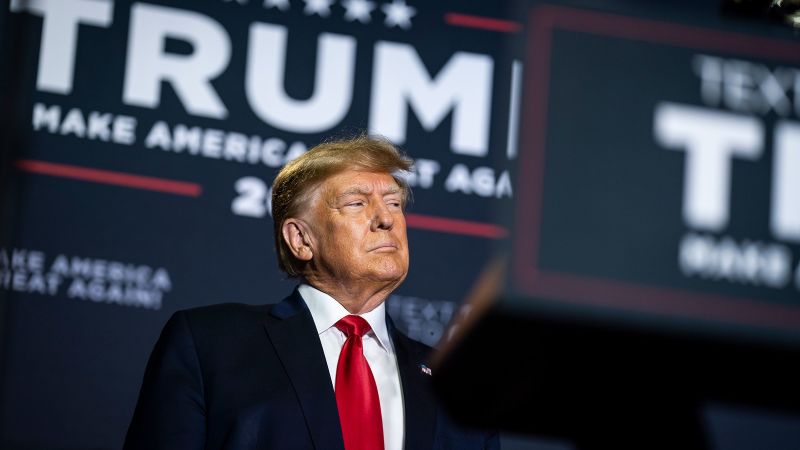 NextImg:Trump to face questions from New Hampshire GOP primary voters as legal clouds hang over 2024 bid | CNN Politics