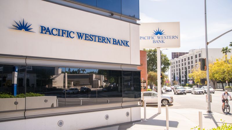 NextImg:PacWest Bank shares fall 30% as crisis prompts customers to yank deposits | CNN Business