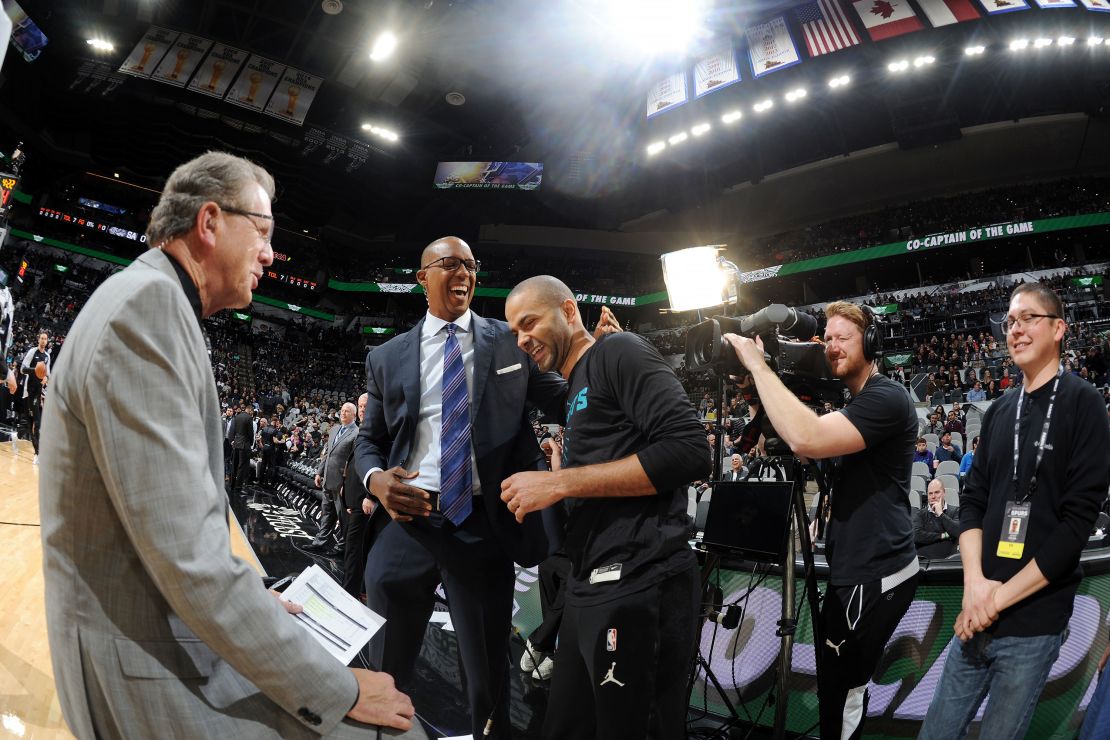 Tony Parker #9 of the Charlotte Hornets greets Sean Elliott prior to the game on January 14, 2019 at the AT&T Center in San Antonio, Texas.