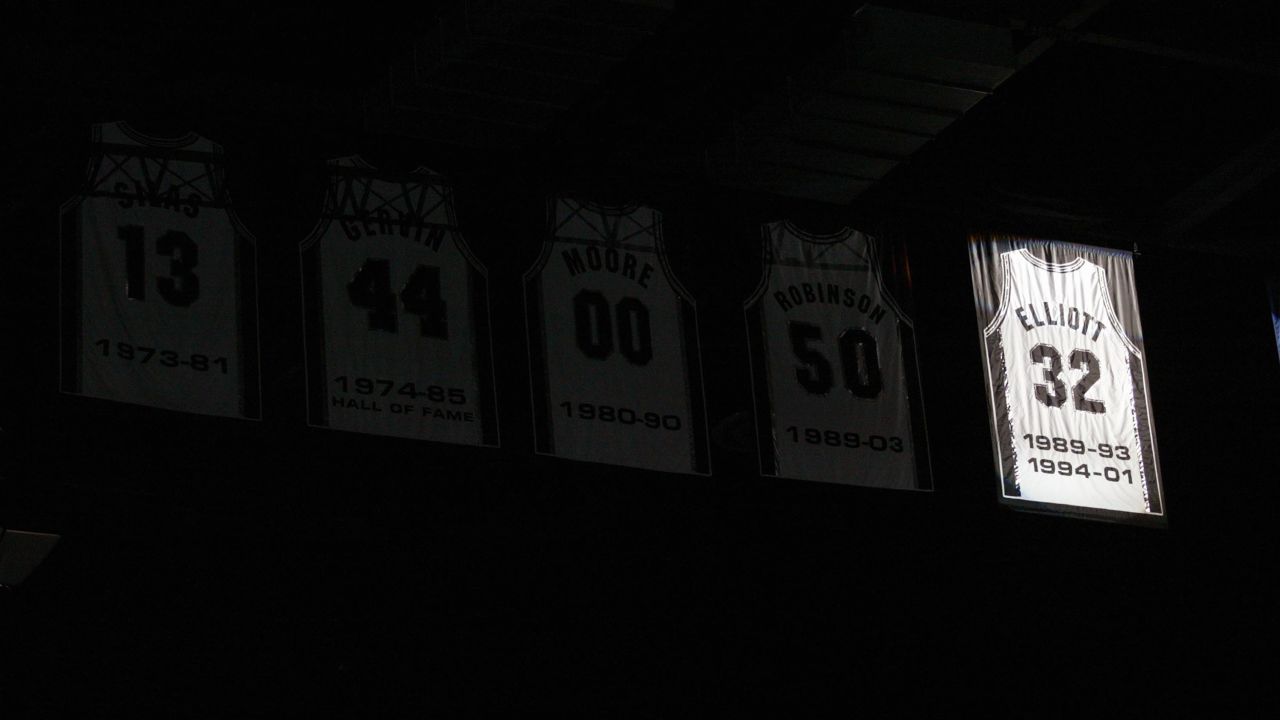 Former Spurs star Sean Elliott had his #32 jersey retired before the game between the San Antonio Spurs and the Utah Jazz on March 6, 2005 at the SBC Center in San Antonio, Texas.