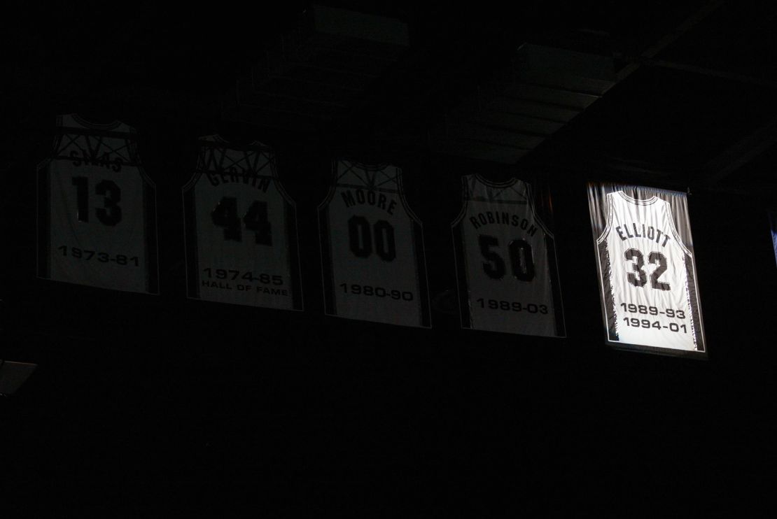 Former Spurs star Sean Elliott had his #32 jersey retired before the game between the San Antonio Spurs and the Utah Jazz on March 6, 2005 at the SBC Center in San Antonio, Texas.