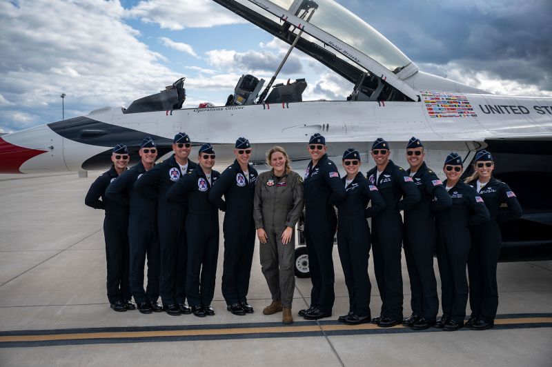 Air force outlet thunderbirds