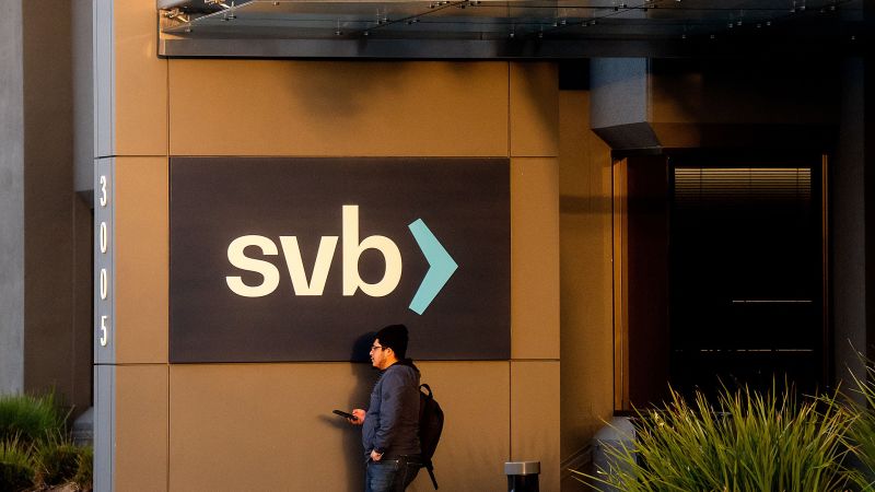 NextImg:SVB and Signature Bank execs set to testify before the Senate this week | CNN Business