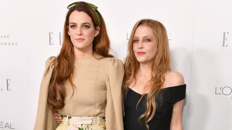 NextImg:Riley Keough pays Mother's Day tribute to late mom Lisa Marie Presley | CNN