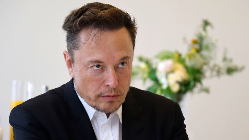 Read more about the article Elon Musk said he must approve all hiring decisions at Tesla – CNN