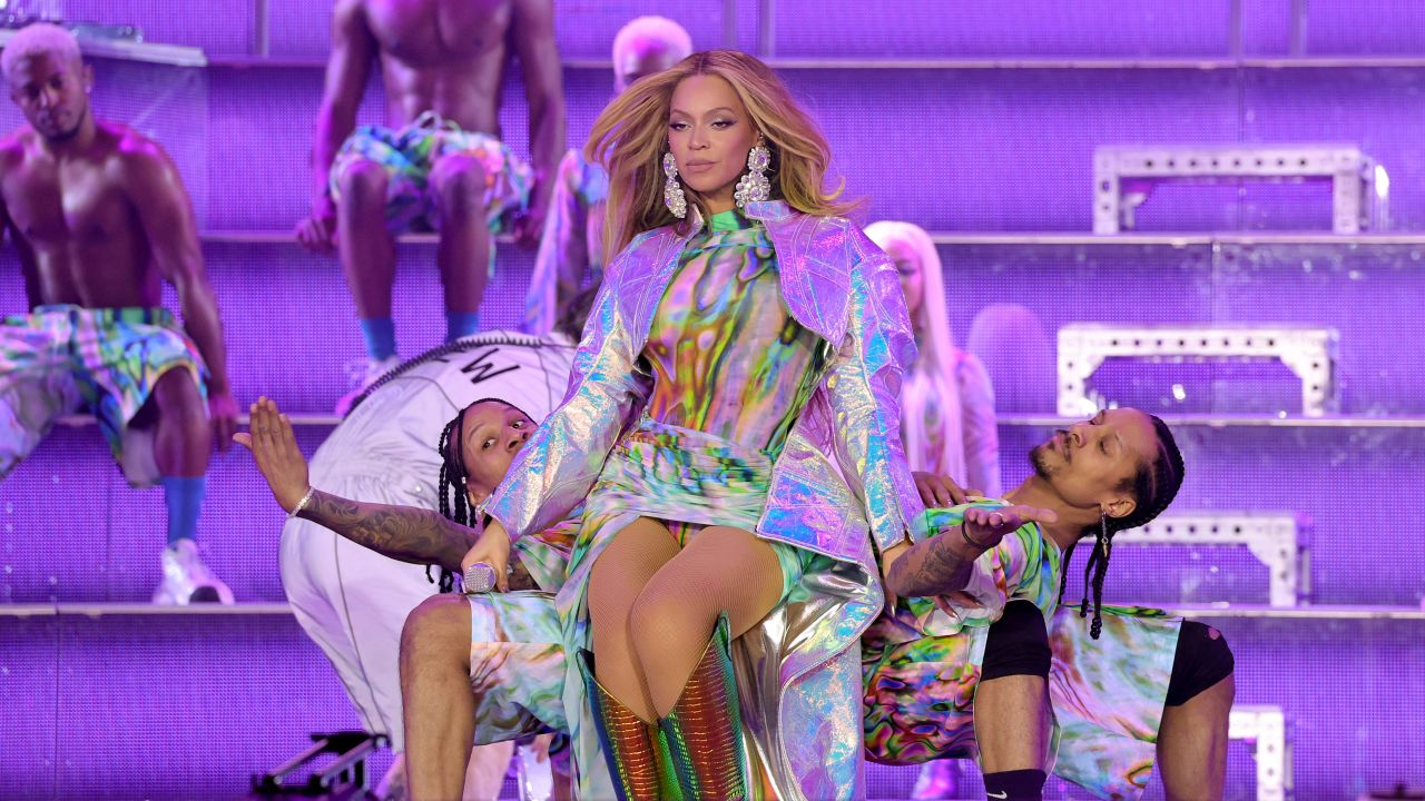 Don't disappoint Beyoncé with subpar singing: If she points the mic toward you, be prepared.