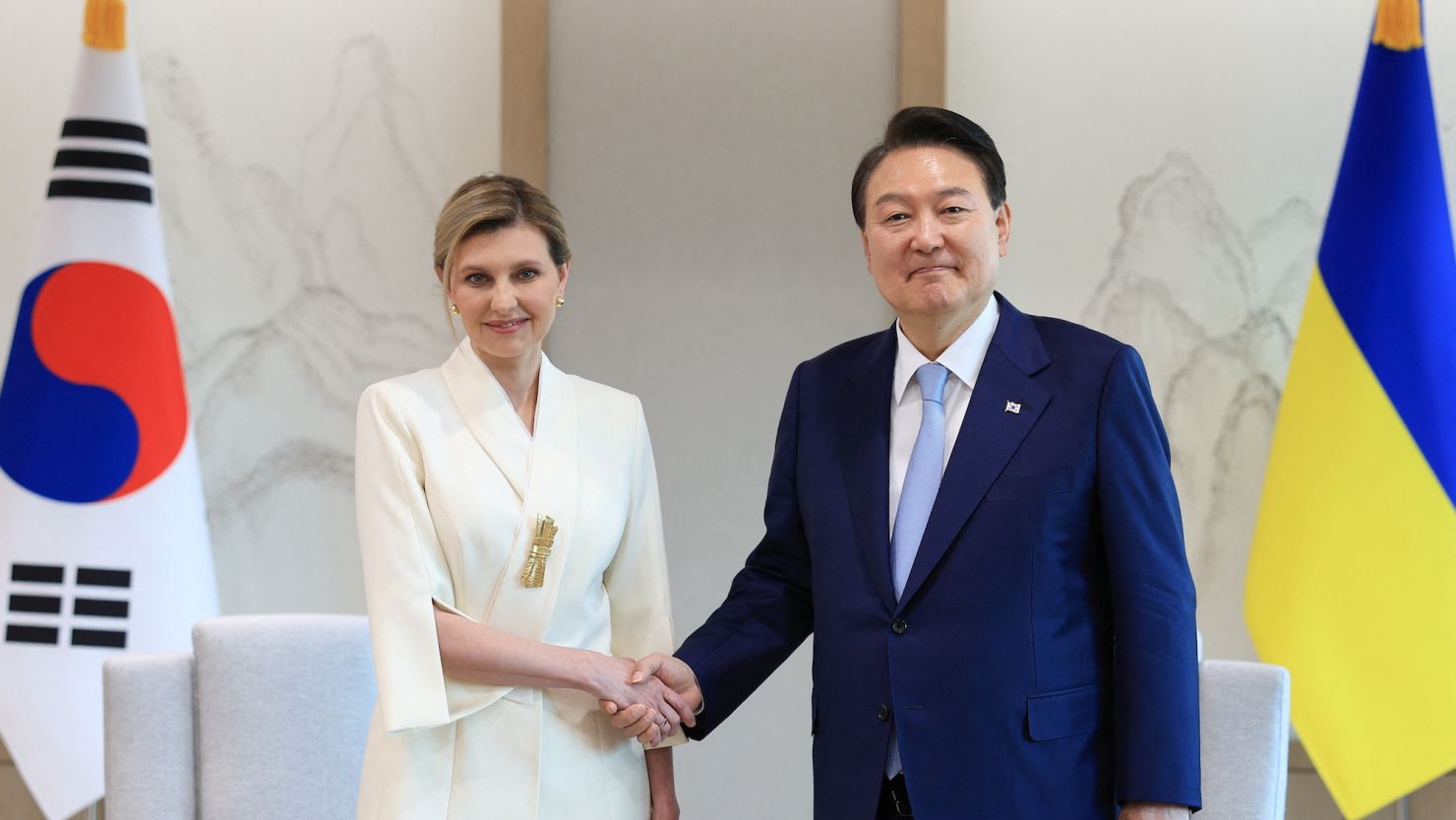 Ukraine's first lady Olena Zelenska meets with South Korean President Yoon Suk Yeol at the Presidential Office in Seoul on May 16.