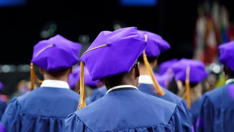 NextImg:Student loan payment pause will end this year, education secretary confirms | CNN Politics