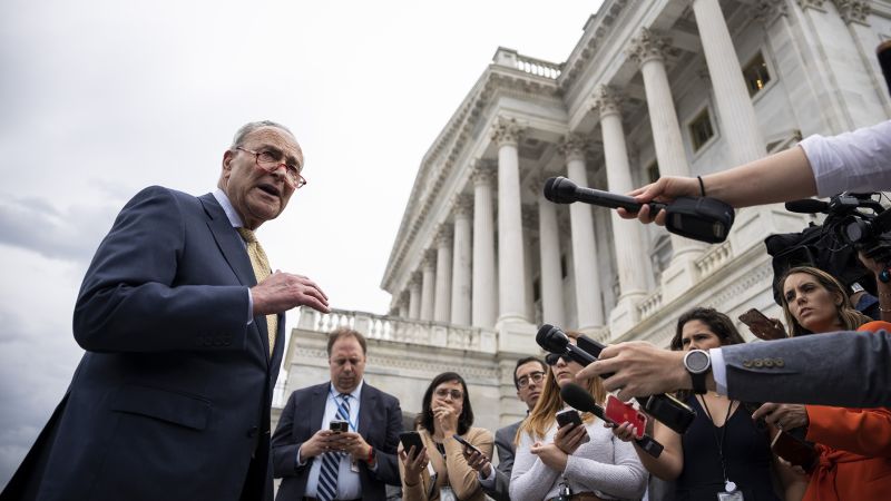 NextImg:Bank CEOs to huddle with Schumer on the debt ceiling | CNN Business