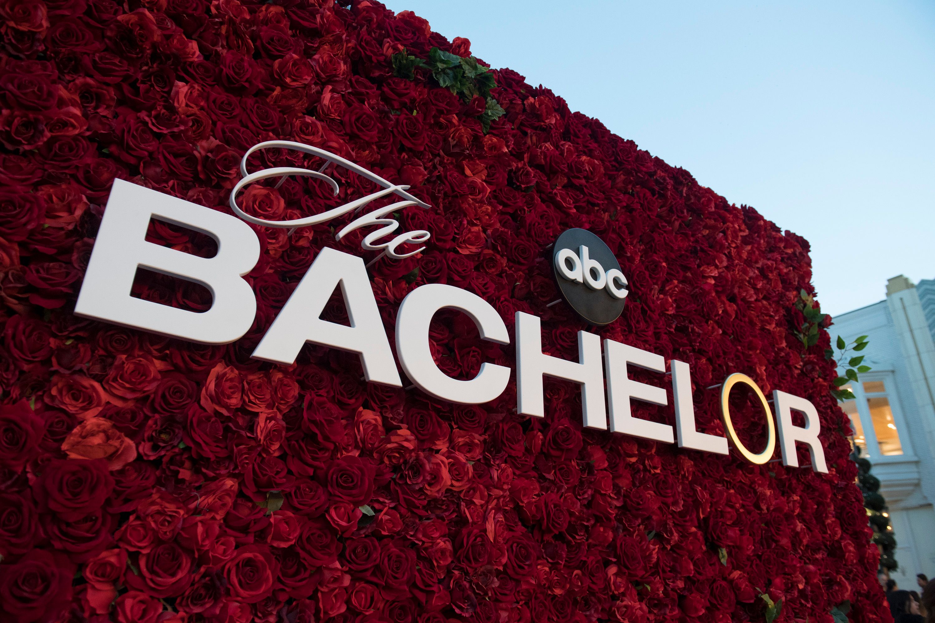 ABC will air Monday Night Football all season. : r/thebachelor