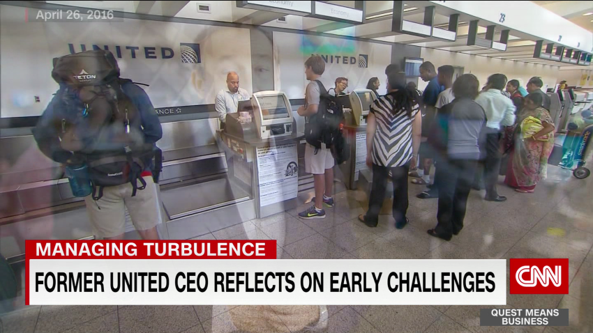 exp united ceo rebuilding oscar munoz intv 051803PSEG1 cnni business_00002001.png