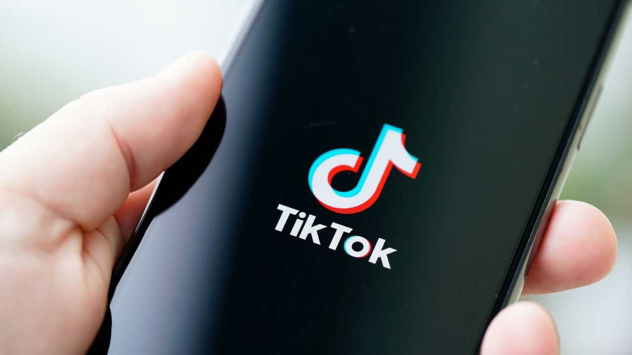 Ubiquitous is seeking candidates 18 and older who know how TikTok works -- particularly trends.