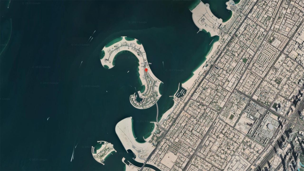 A Google Earth view of Jumeirah Bay Island.