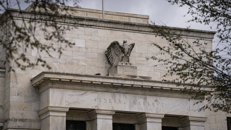 NextImg:US economy still needs 'multiple' rate hikes, says top Fed official | CNN Business