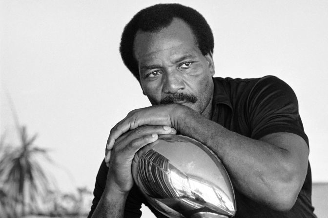 <a href="https://www.cnn.com/2023/05/19/sport/jim-brown-nfl-legend-actor-activist-dead-spt-intl/index.html" target="_blank">Jim Brown</a>, the transcendent athlete-actor-activist who ran roughshod over the NFL and its record books in the 1950s and 1960s and won multiple MVP awards before retiring abruptly at age 30 to focus on the civil rights movement and a career in Hollywood, died at the age of 87, his former team and his widow said on May 19.
