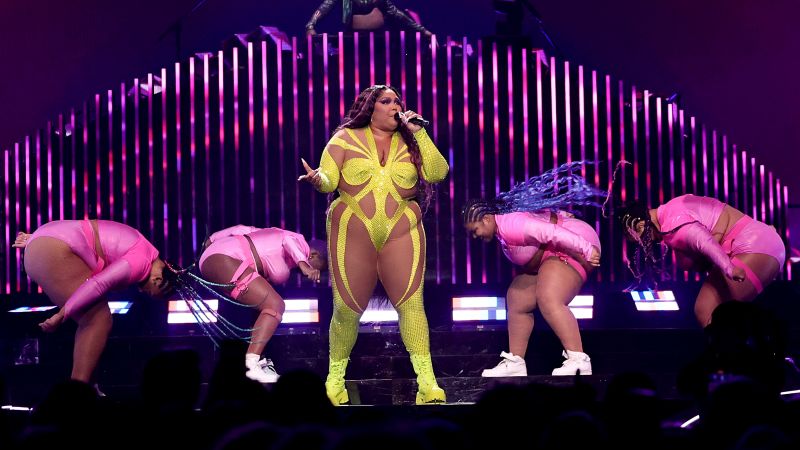 Video: Lizzo delivers emotional speech at Omaha, Nebraska concert after anti-abortion and gender-affirming care restriction set in place | CNN