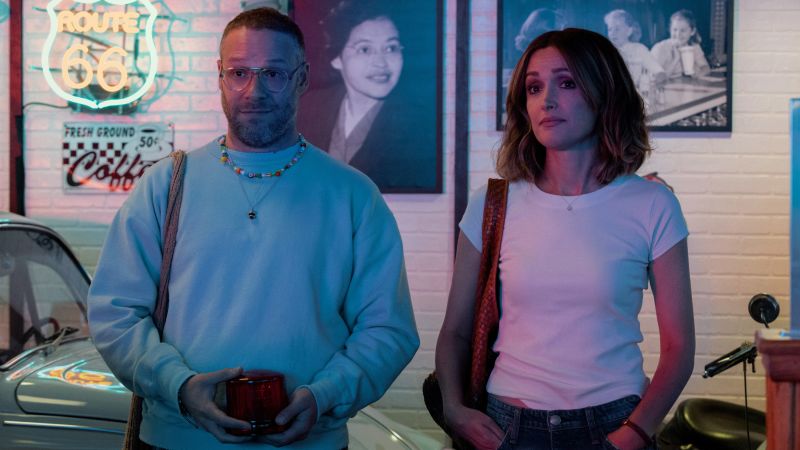 Platonic pairs Seth Rogen and Rose Byrne in a show that s easy to