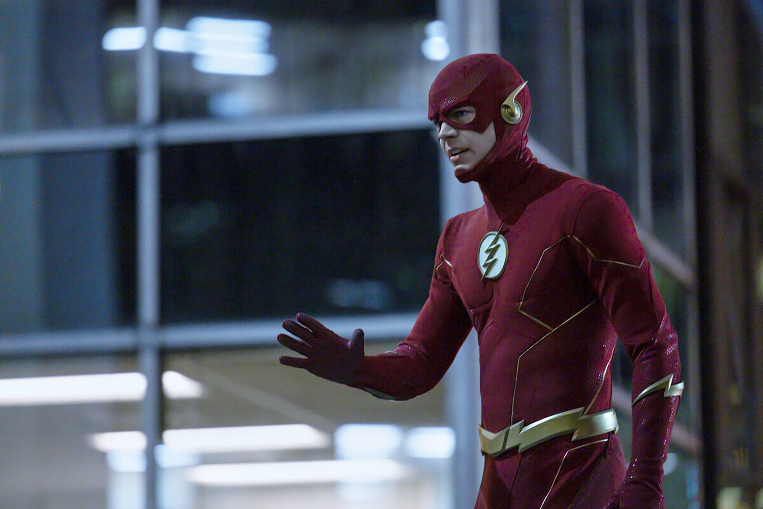 The Flash' series finale review: 'A New World, Part Four' races to the  finish, taking the old CW with it (SPOILERS)