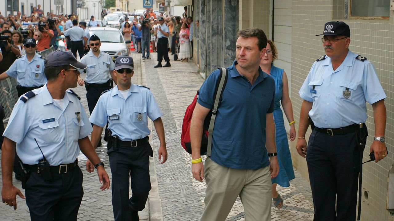 Gerry McCann attends a police station in Portimao on September 7, 2007, for questioning over the disappearance of his daughter. 