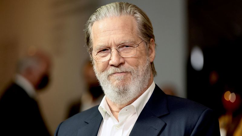 NextImg:Jeff Bridges' tumor has shrunk 'to the size of a marble' | CNN