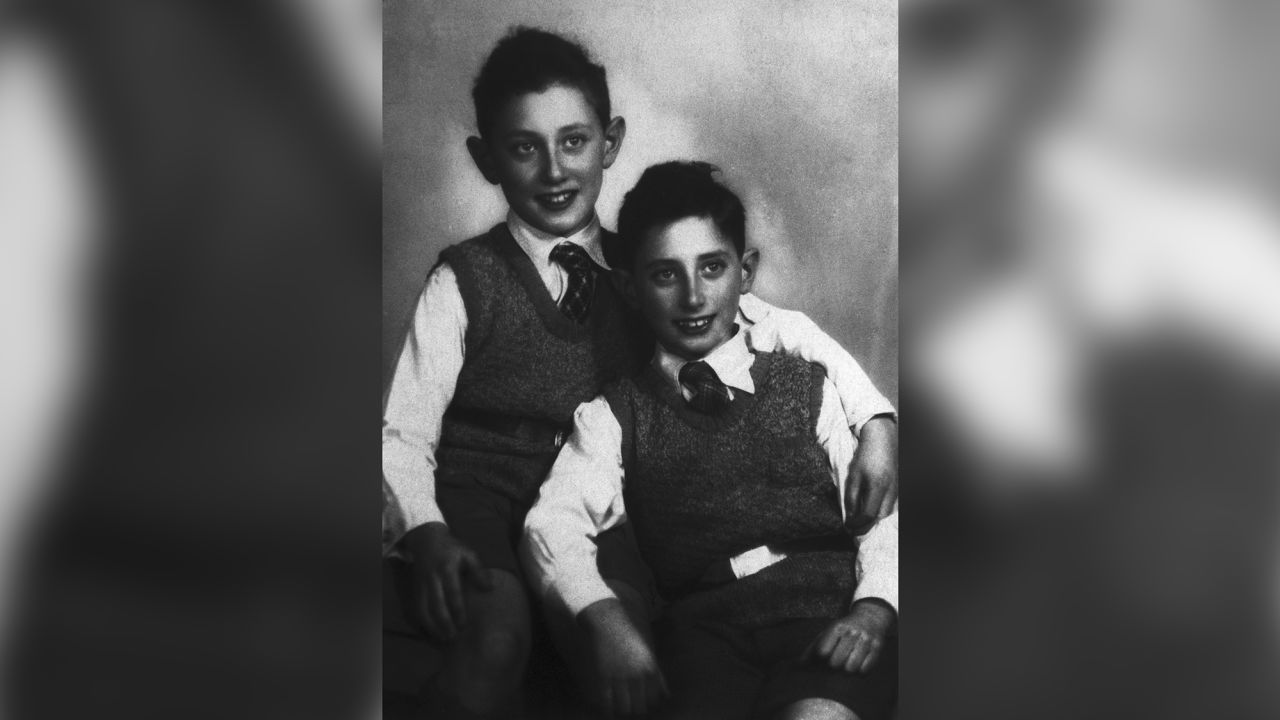 (Original Caption) According to his aunt and uncle in an interview at their home, Dr. Henry Kissinger showed no signs of greatness when he was a child in pre-war Germany. He was just a nice Jewish boy. Henry, 11, is shown with his around his brother Walter, 10.