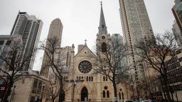 Святото Именската катедрала се вижда на 2 януари 2019 г. в Чикаго, Илинойс. Катедралата е седалище на Чикагската архиепископия. class=
