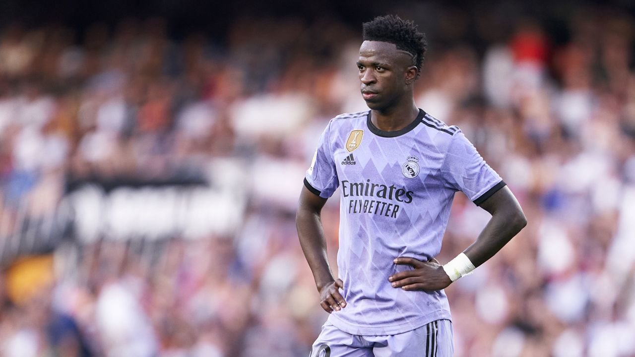 Spanish football orders partial stadium ban and fine for racism suffered by Real Madrid star Vinícius Jr. at Valencia match, rescinds red card |