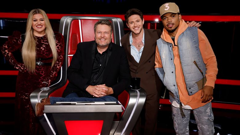 THE VOICE -- "Live Finale, Part 1" Episode 2316A -- Pictured: (l-r) Kelly Clarkson, Blake Shelton, Niall Horan, Chance The Rapper
