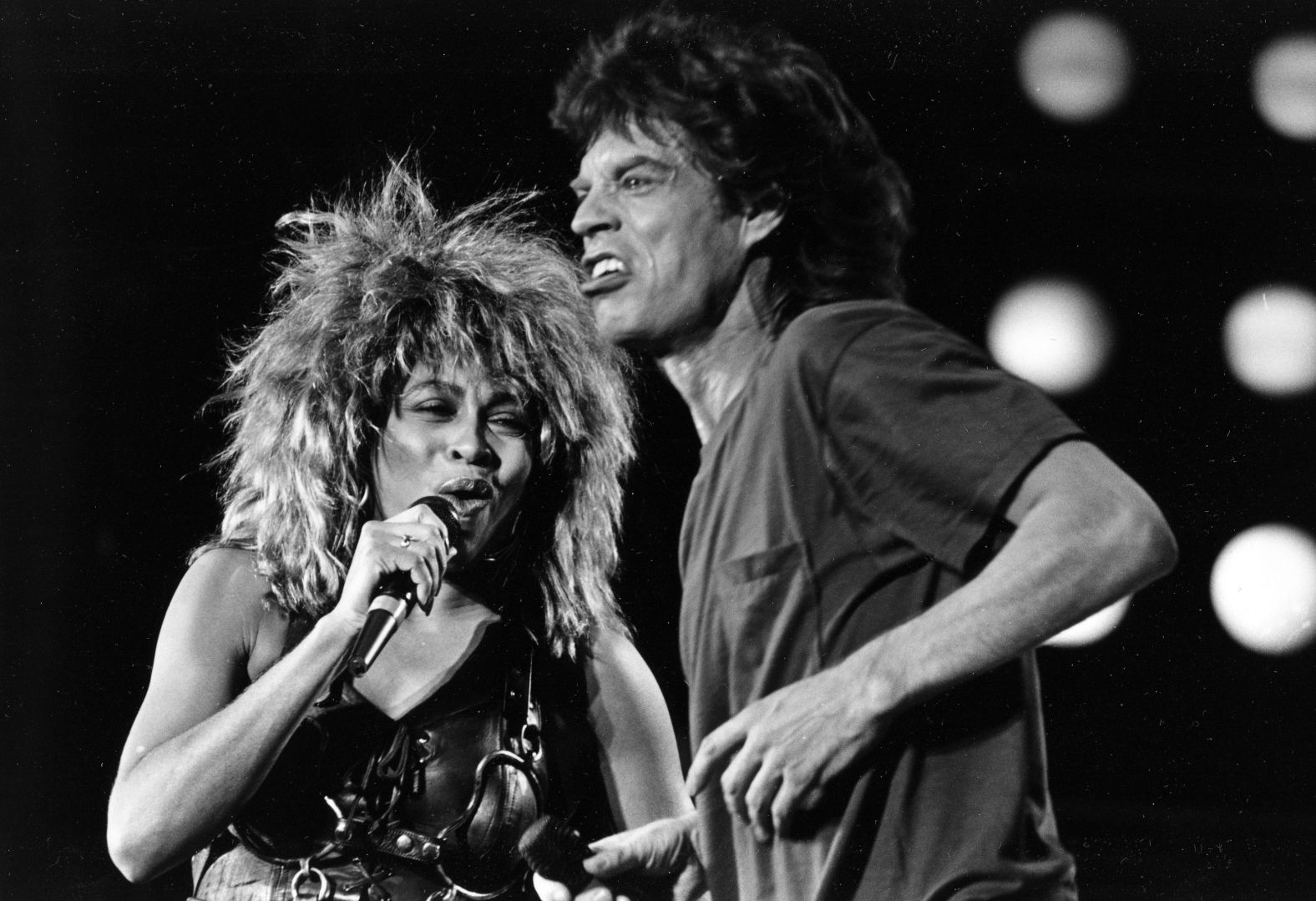 Turner performs with Mick Jagger at the Live Aid concert in Philadelphia in 1985.